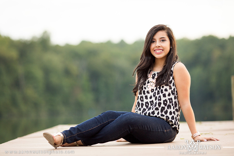 senior portraits at chris greene lake