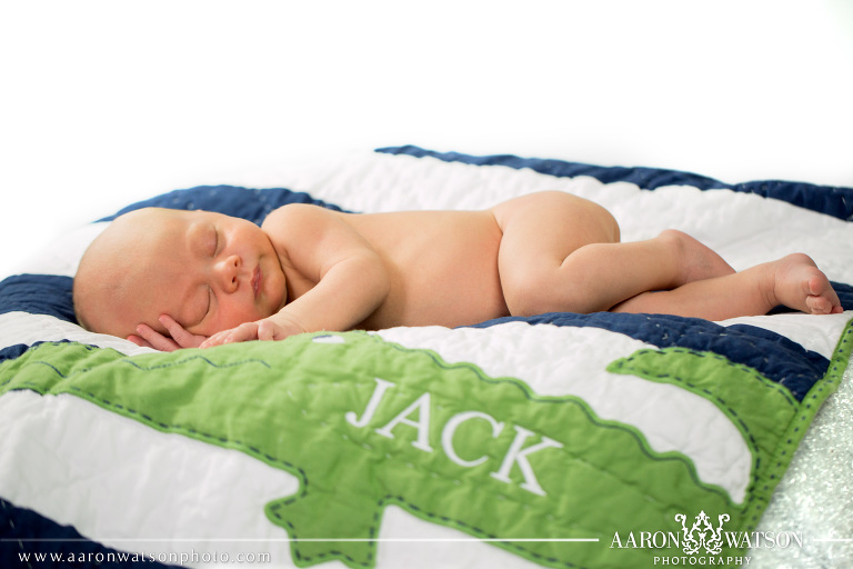 newborn pictures by aaron watson