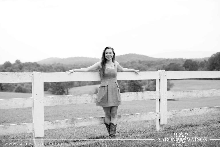 Charlottesville Senior Portrait Photographers