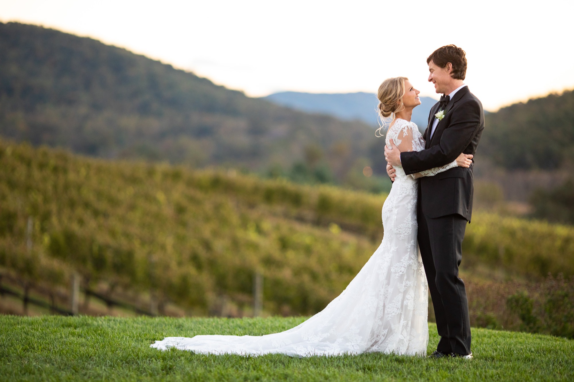 Fall Pippin Hill Farm and Vineyard Weddings