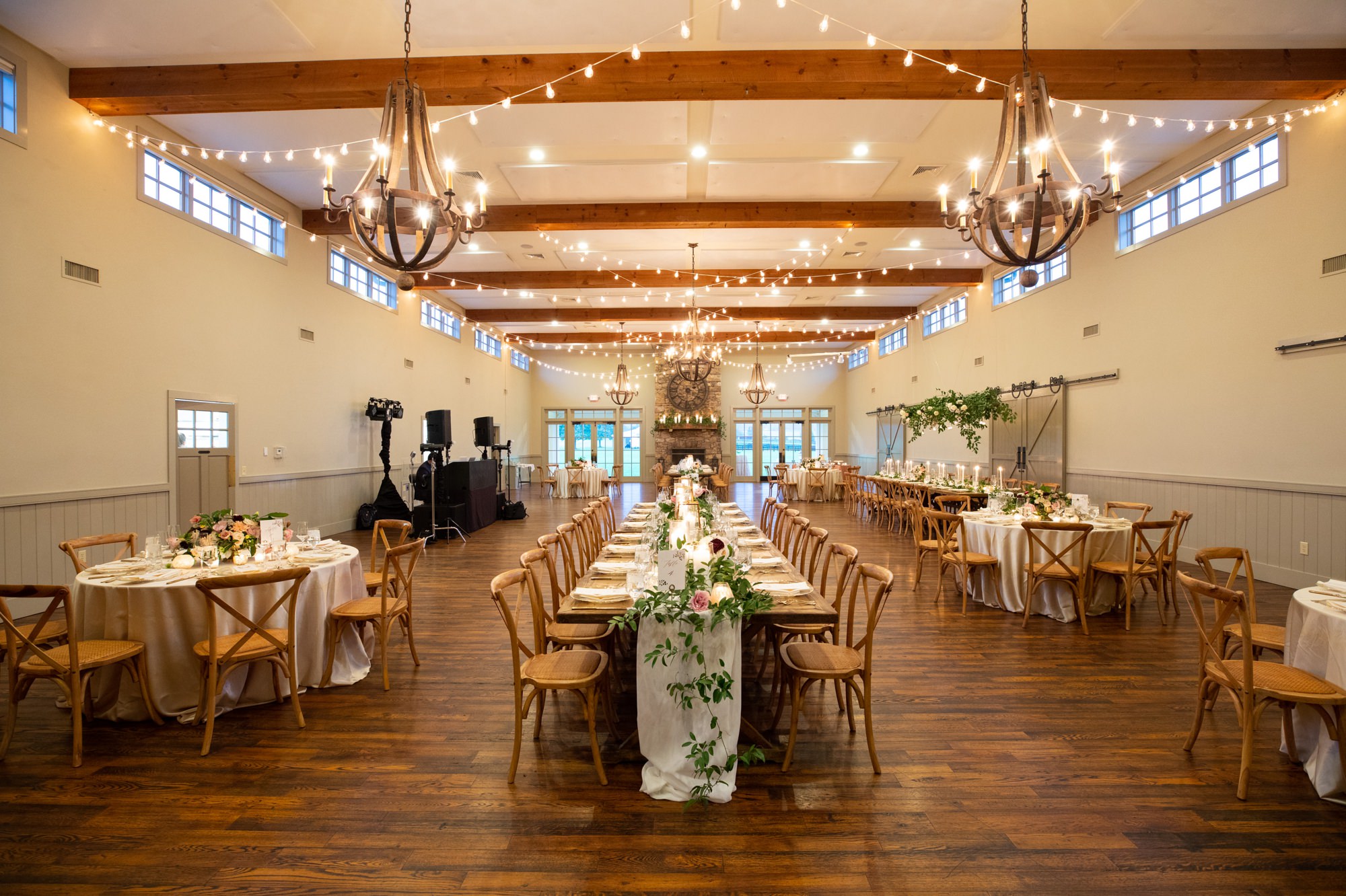 Charlottesville Barn Weddings Photographers