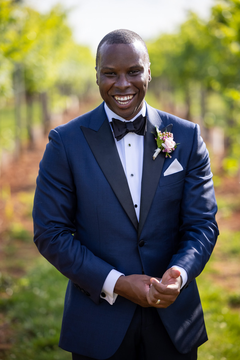 Best Charlottesville Wedding Venue Keswick Vineyards groom portrait ideas