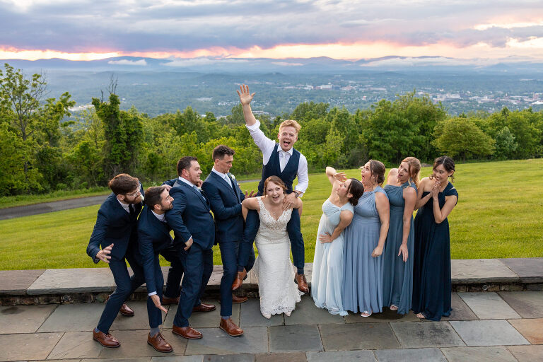 silly bridal party photography shot ideas