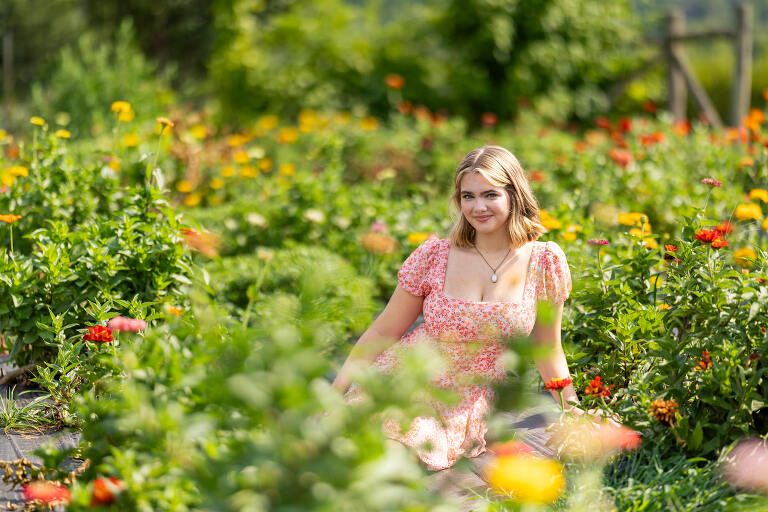 Virginia high school summer senior portrait pictures