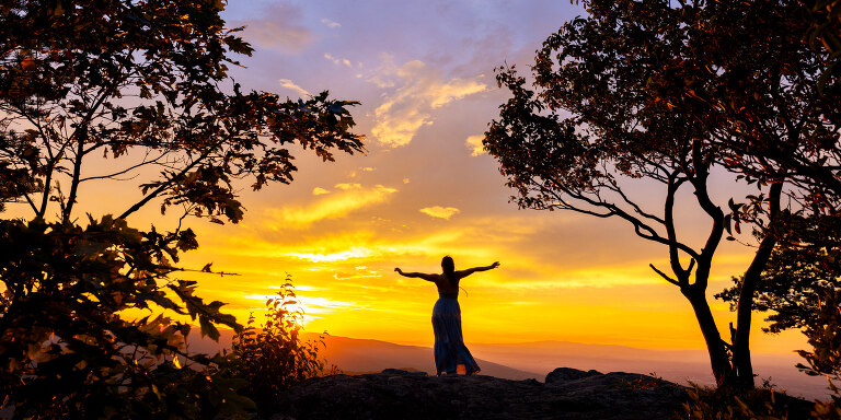 Ravens Roost Overlook sunset high school senior year photo ideas